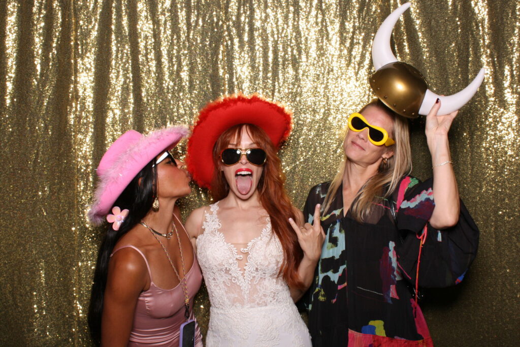 alquiler-de-fotomaton-boda-sabadell-scaled.jpg