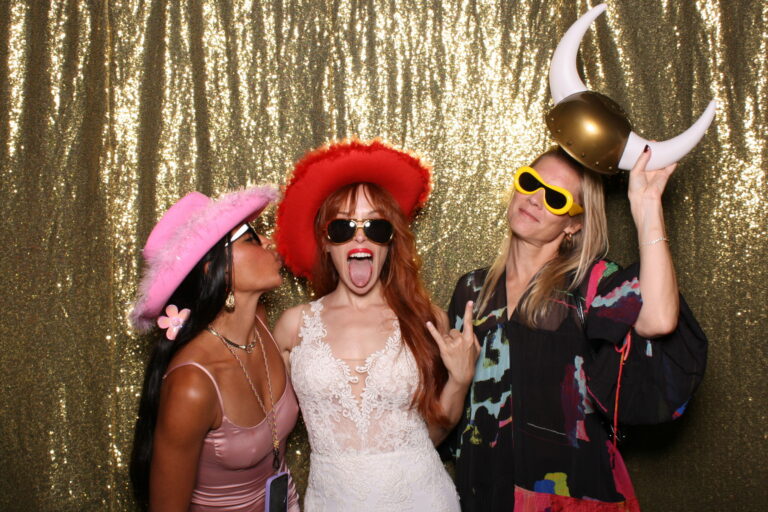 alquiler-de-fotomaton-boda-sabadell-scaled.jpg